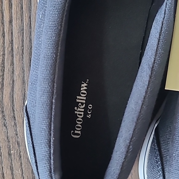 Goodfellow navy shoes 11 - Picture 2 of 3